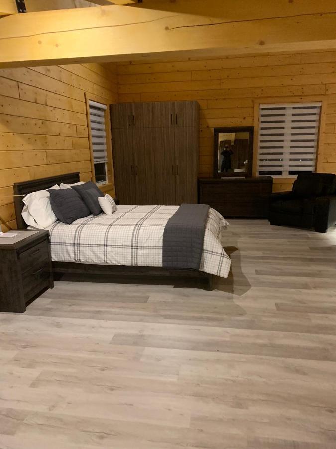 Chalets Domaine Otis Saint-Félix-d'Otis エクステリア 写真